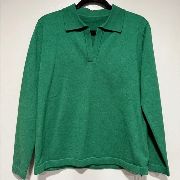 Commense Beautiful, Classic Green Polo Shirt - Picture 2 of 4